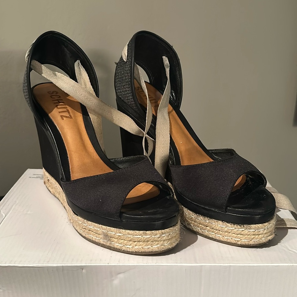 SCHUTZ size 7 Black satin wedge